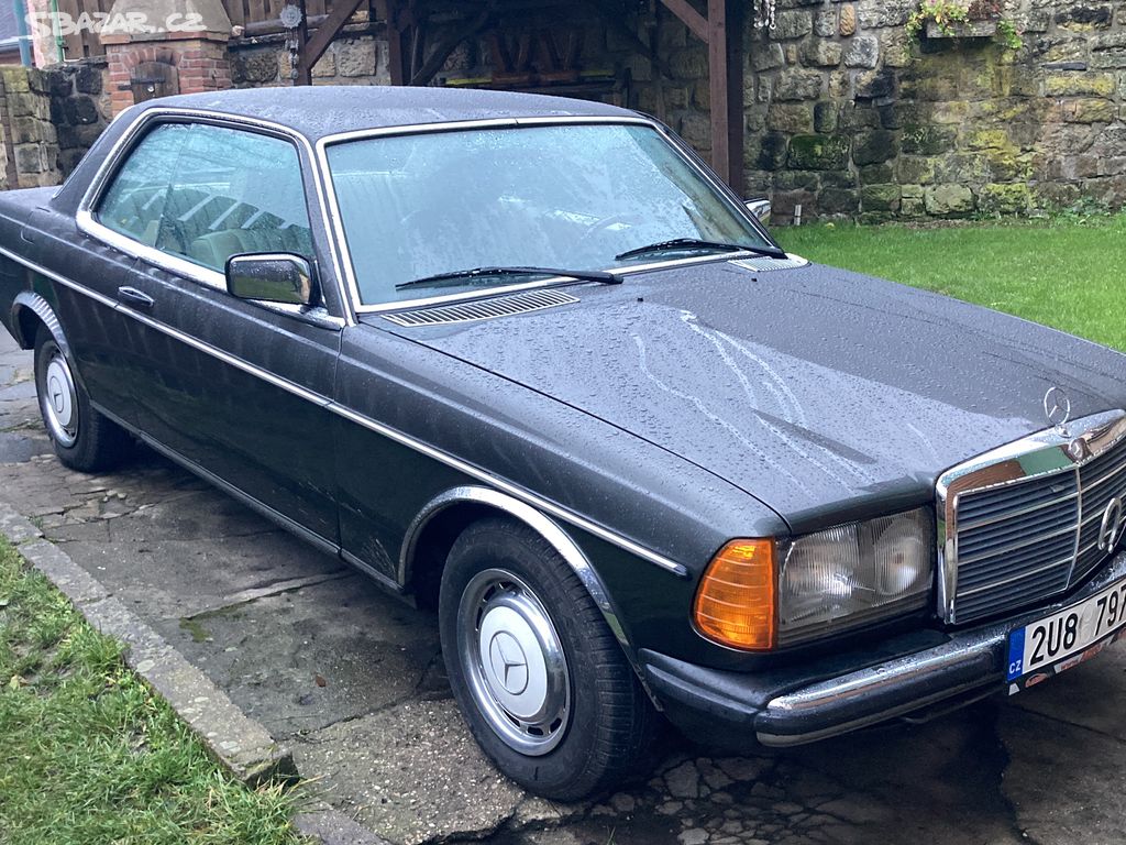 Mercedes 230 CE Coupé 80 KW