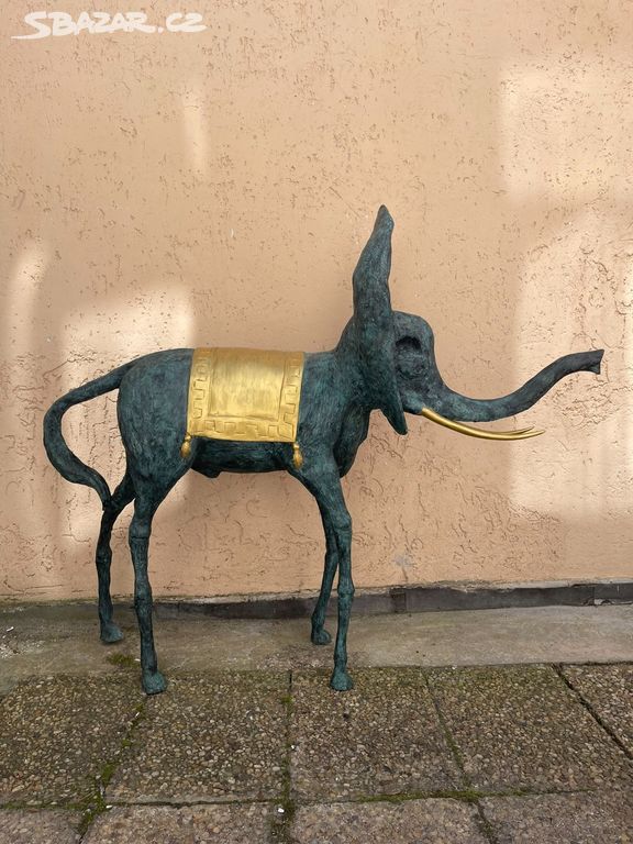 Kosmický slon-bronz socha 171cm