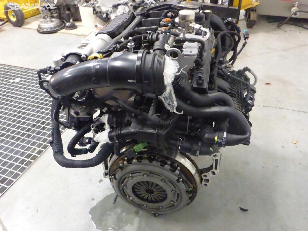 2024 バルセロナ ユニフォーム 名前 入れ