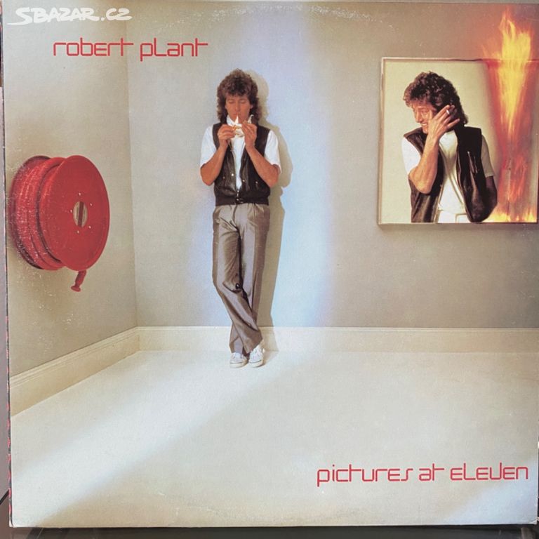 Robert Plant  Pictures At Eleven. LP