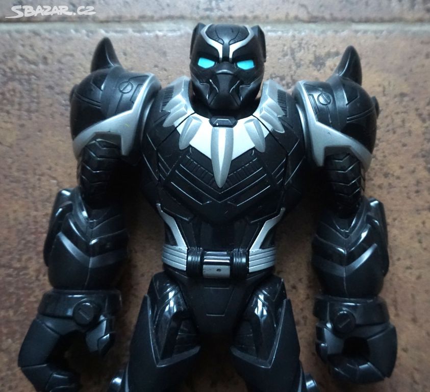 Figura Marvel Mech Armor Black Panther, 29 cm