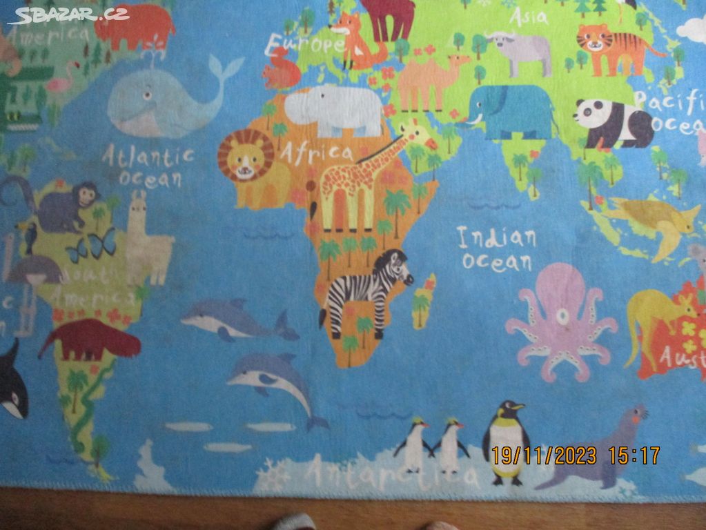 Dětský koberec World map 170 x 120 cm