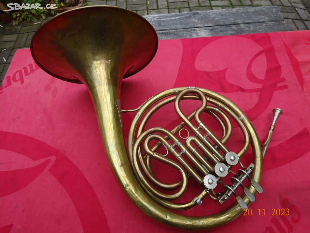 Starožitná trumpeta zn.AK Hüttl