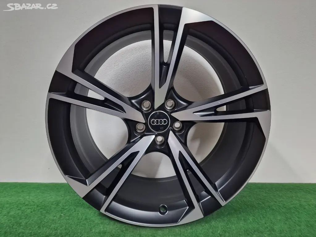 Audi A4 S4 A5 S5  8W0 Alu kola 20  Originál  Nové