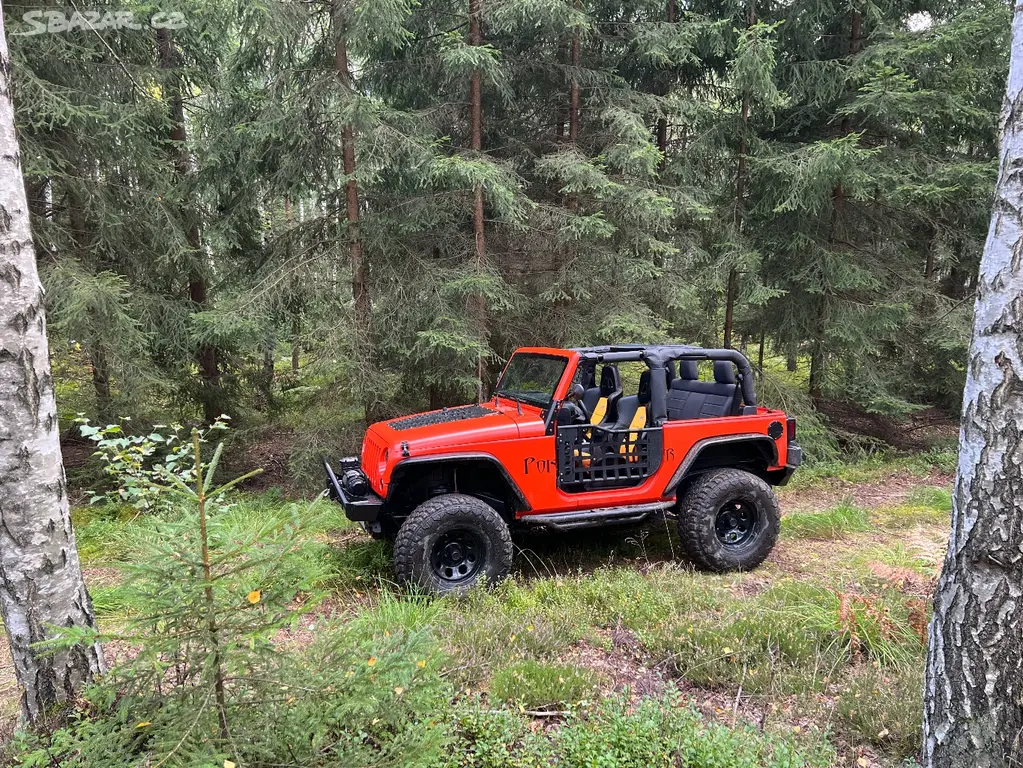 Jeep Wrangler 3.6i, 209 kW, 6tikvalt manuál, 2013 - fotka 4