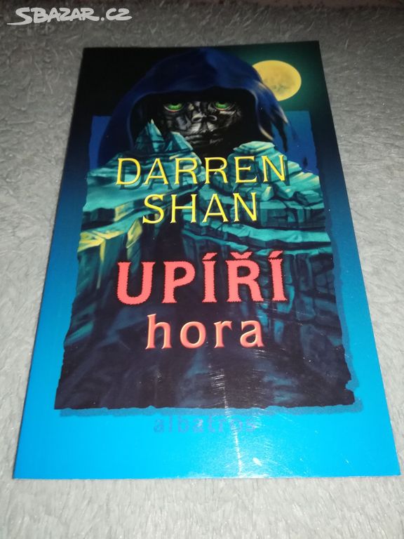 Upiri hora, autor Darren Shan, vydal Albatros