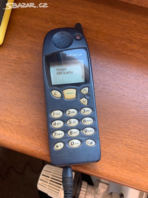 RETRO TELEFON NOKIA 5110 černý - plně funkční