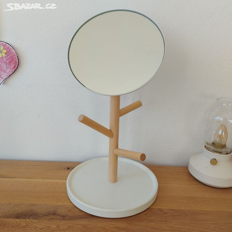 Stolní zrcadlo IKEA PS 2014