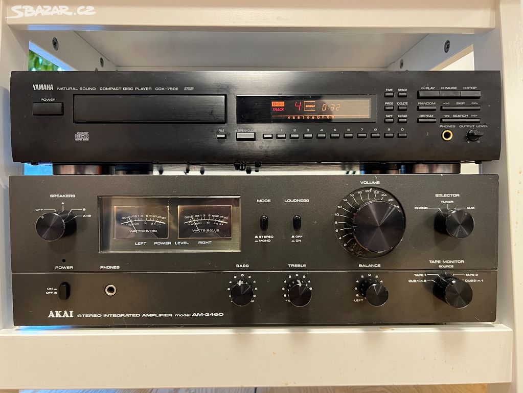 Skvělý vintage Hi-Fi zesilovač AKAI AM-2450