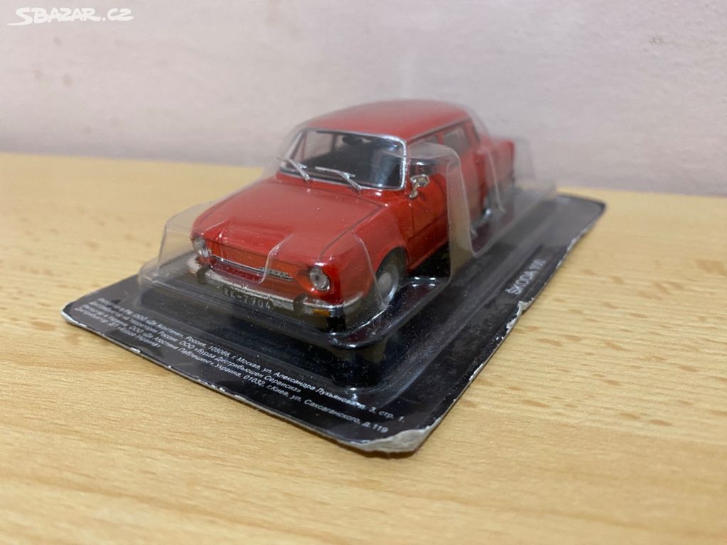 Škoda 100 L 1:43 červená