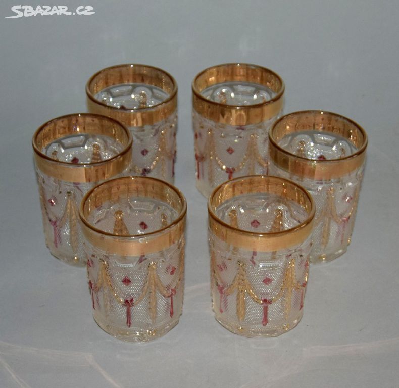 starožitné skleničky secesní dekor 6 ks sklenice