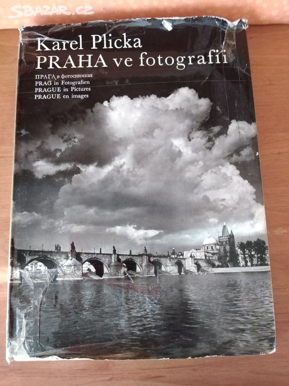 Praha ve fotografiích