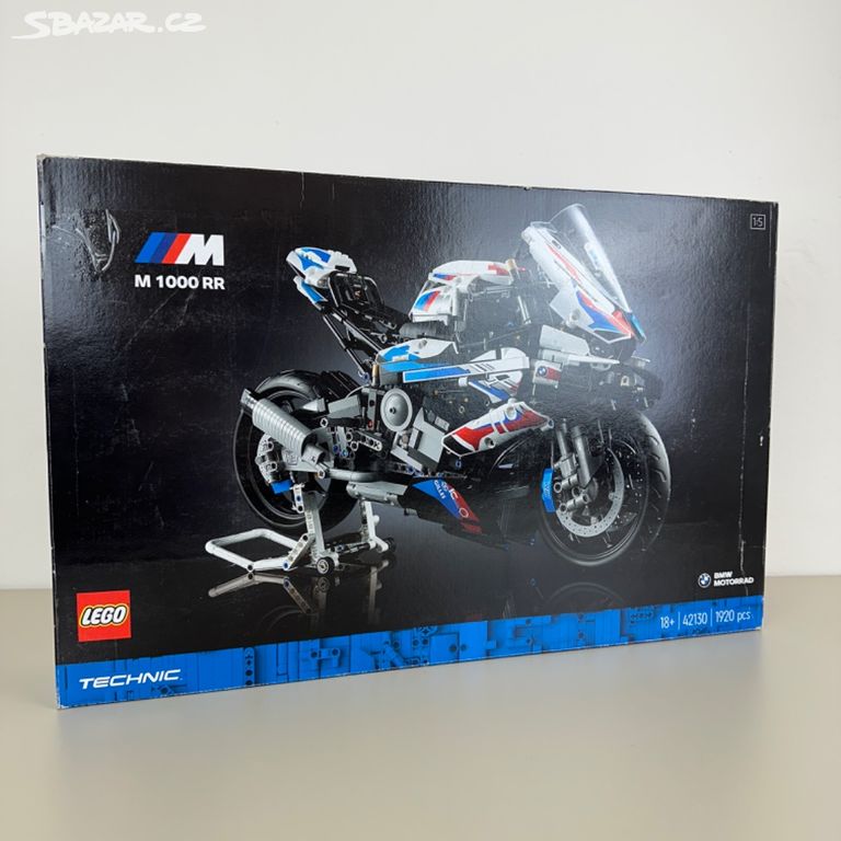 LEGO Technic 42130 BMW M 1000 RR - 31