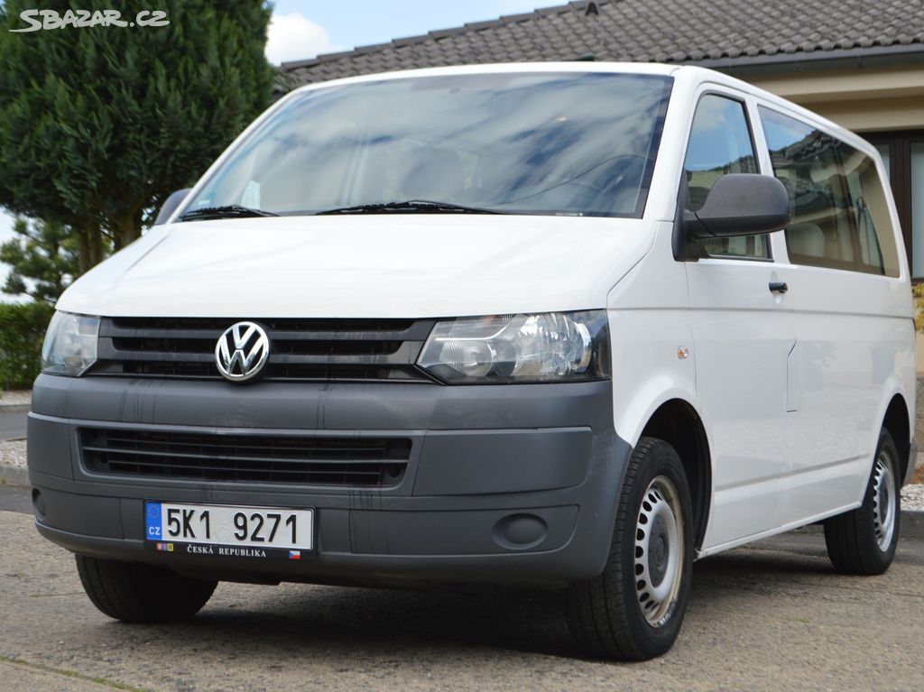 VW Transporter T5 2.0Tdi r.v.2012 9 míst