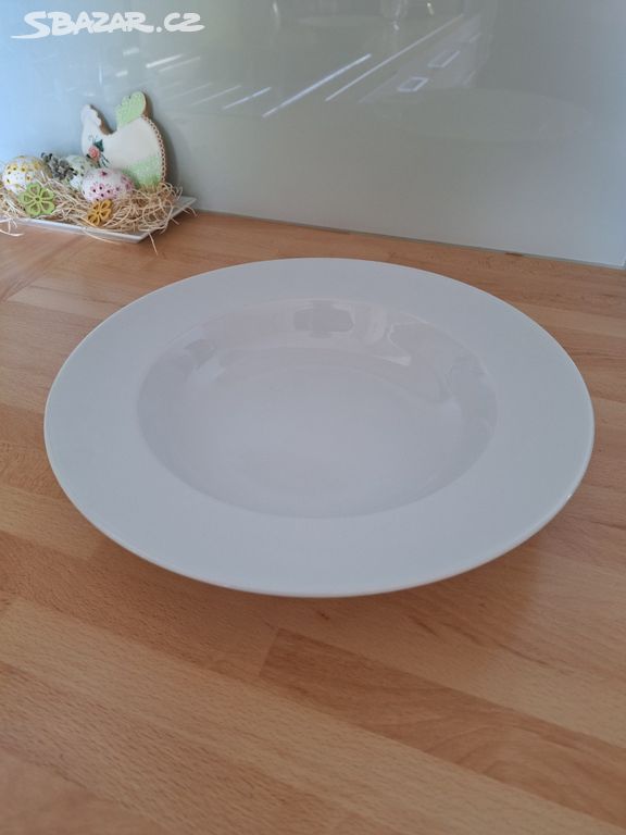Velký talíř (30 cm) nový