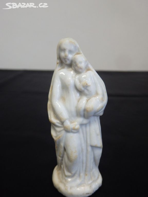 soška Panny Marie