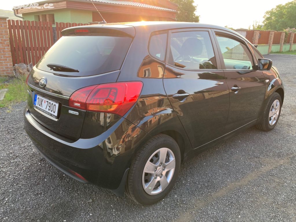 KIA VENGA 1.4 benzín + LPG, r. 2016, odpočet DPH