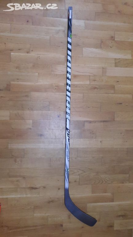 Hokejka Warrior Dolomite,flex 100, Pravá,VÝPRODEJ