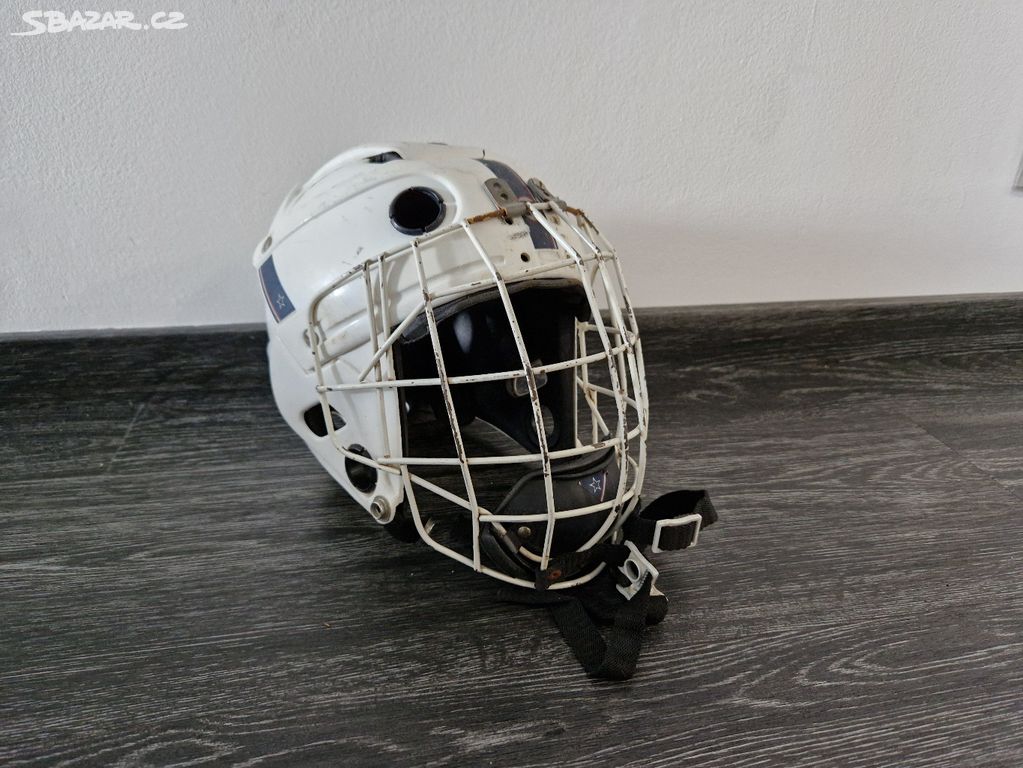 Helma na lední hokej