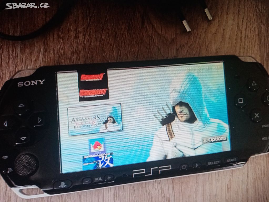 Prodám herní konzoli Sony Playstation Portable