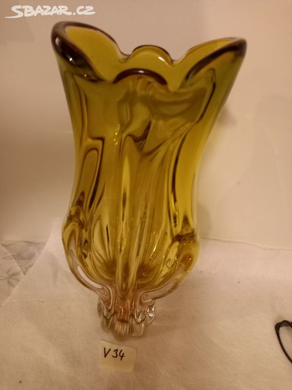 Váza hutní sklo v 34cm