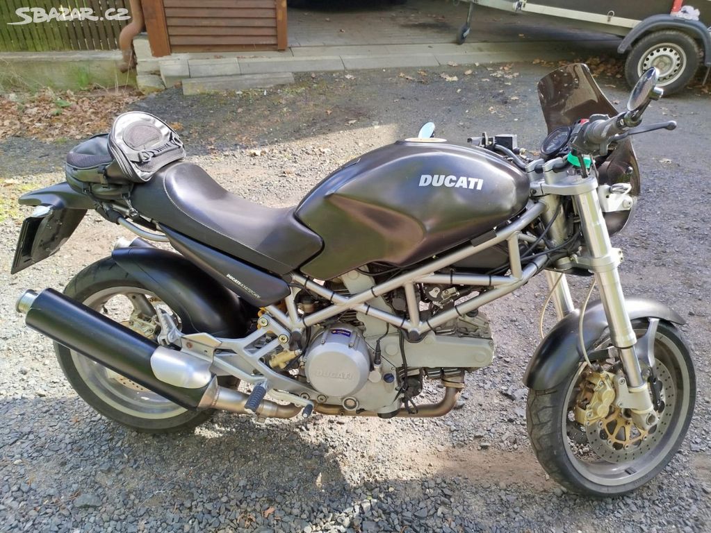 Ducati Monster 620ie. Dark