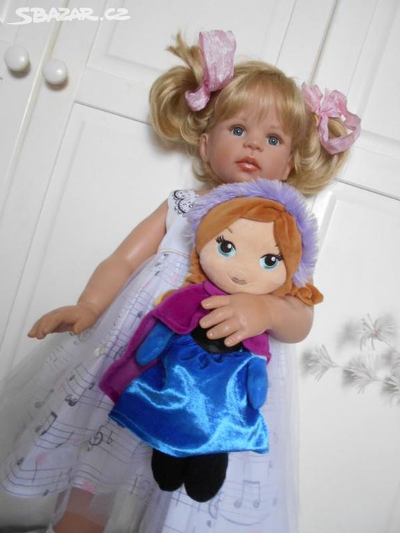 panenka Disney Frozen - princeznu Anna výška 30 cm
