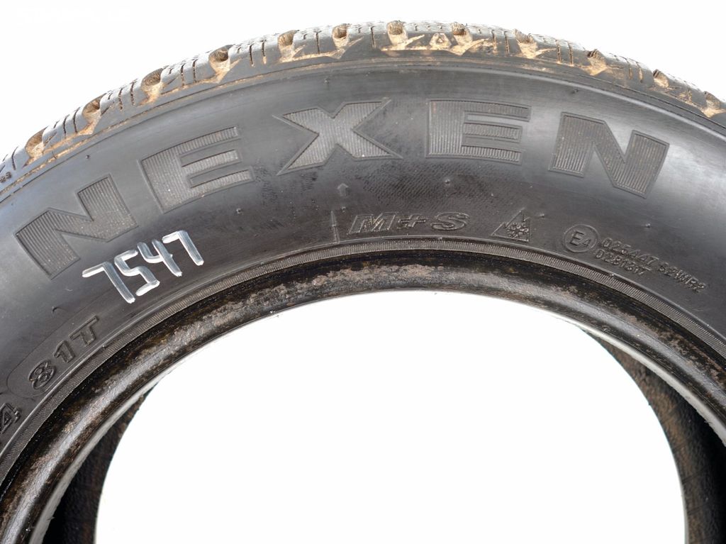 Zimní pneu 165/70/14 Nexen 2ks P7547