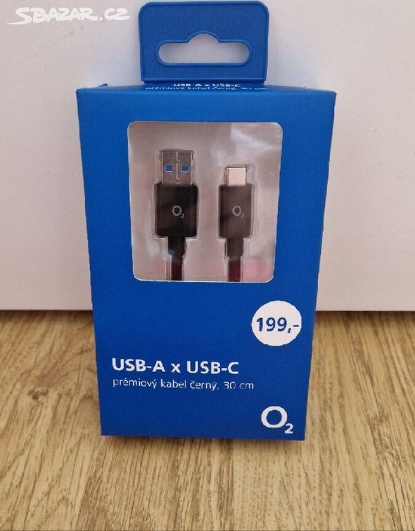 Kabel O2 USB-A / USB-C 30cm - černá