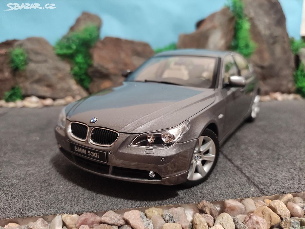 prodám model 1:18 BMW 530i