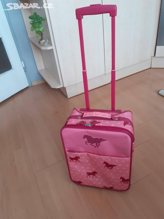 dětský cestovní kufr