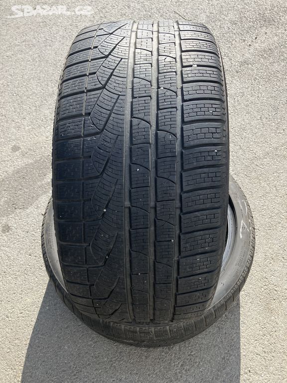 Zimní pneu 275/35 20