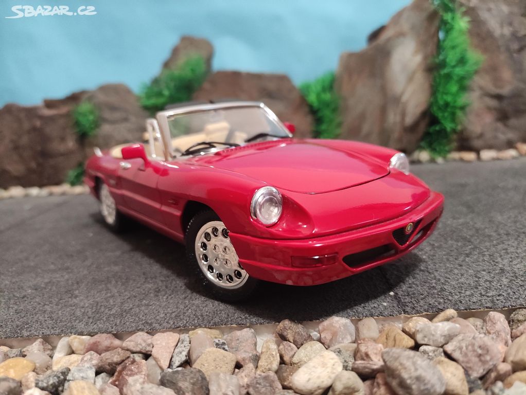 Prodám model 1:18 alfa romeo spider