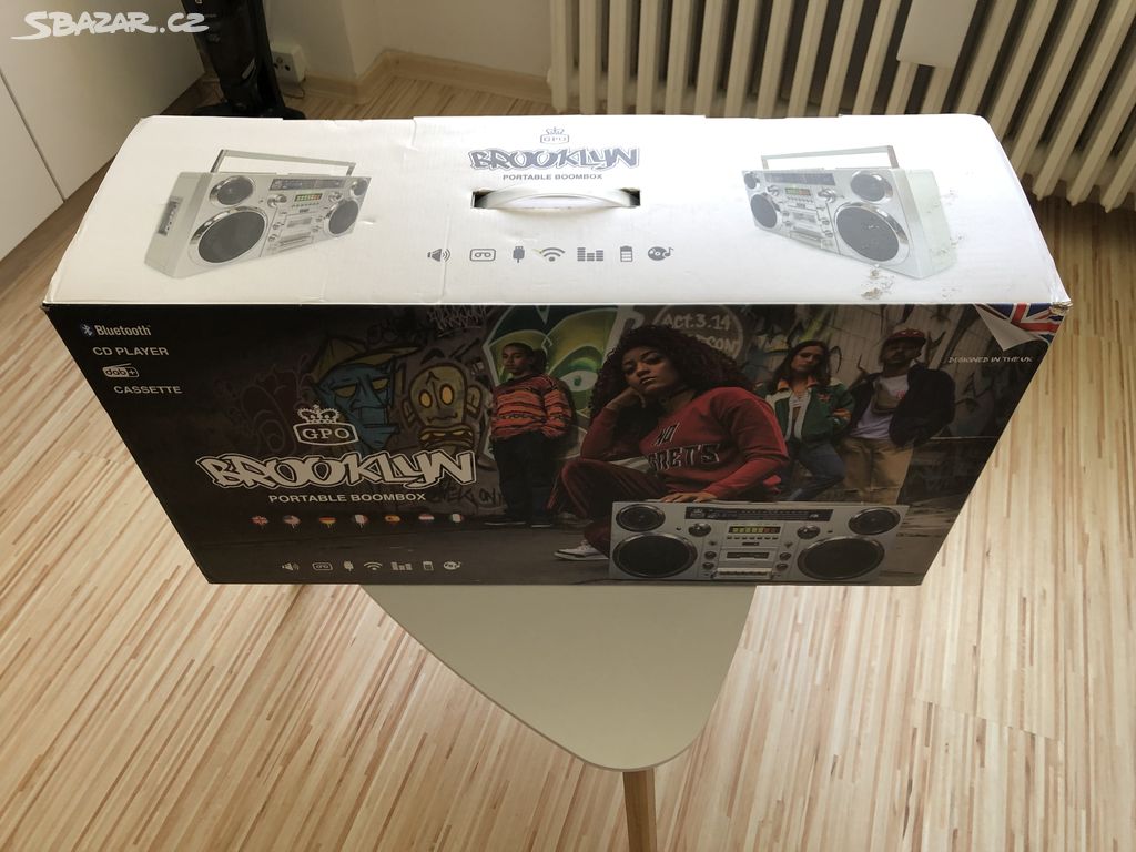 Nový, rozbalený GPO Brooklyn Boombox