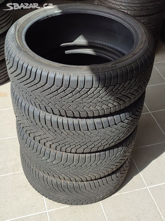 Zimní pneu Pirelli 225/45/19 96V