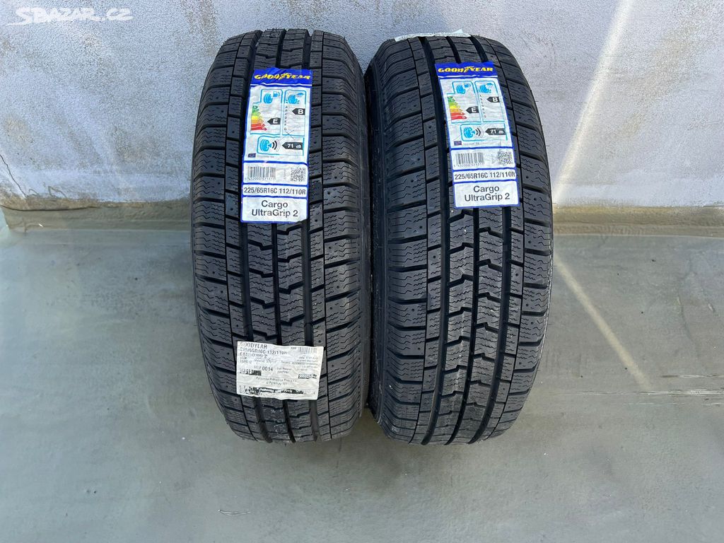 225/65R16C 112/110R GOODYEAR NOVÉ ZIMNÍ PNEU