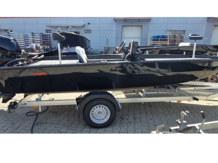 Bassboat 610 + Tohatsu 115 hp + přívěs