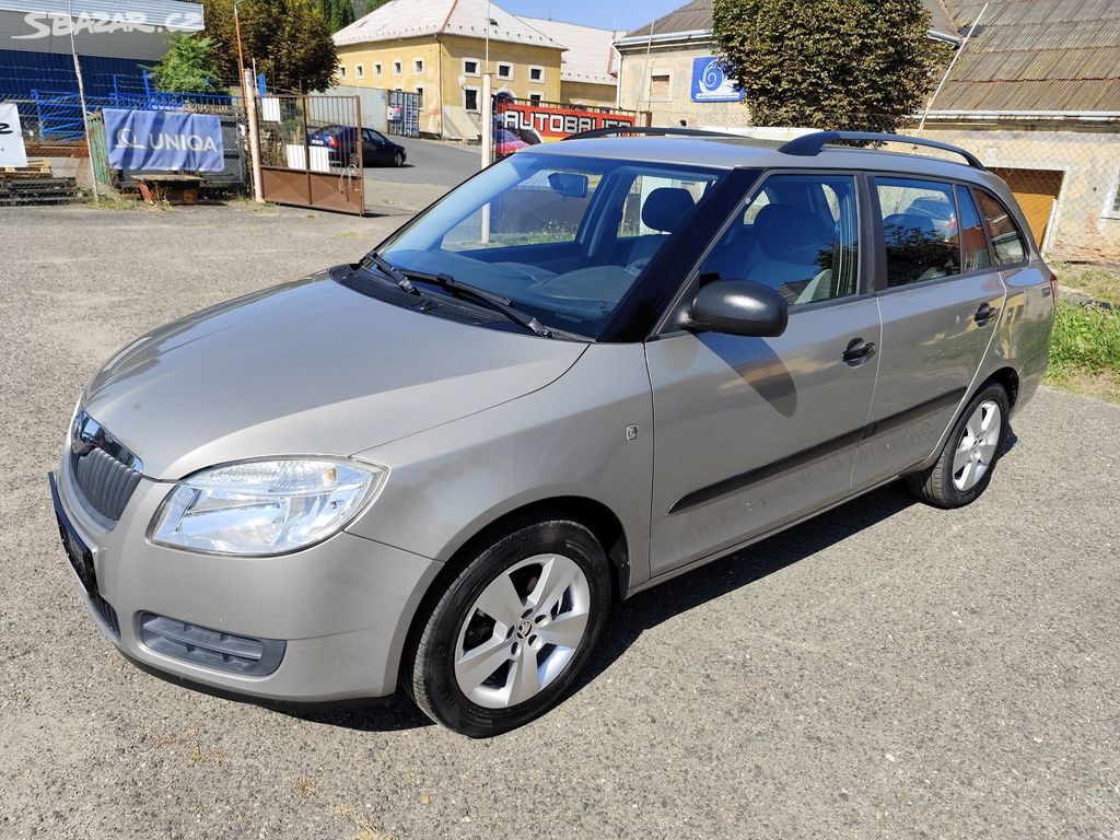 Škoda Fabia 1.4,16V,63kw.R.V.2/2010.Km 94 600