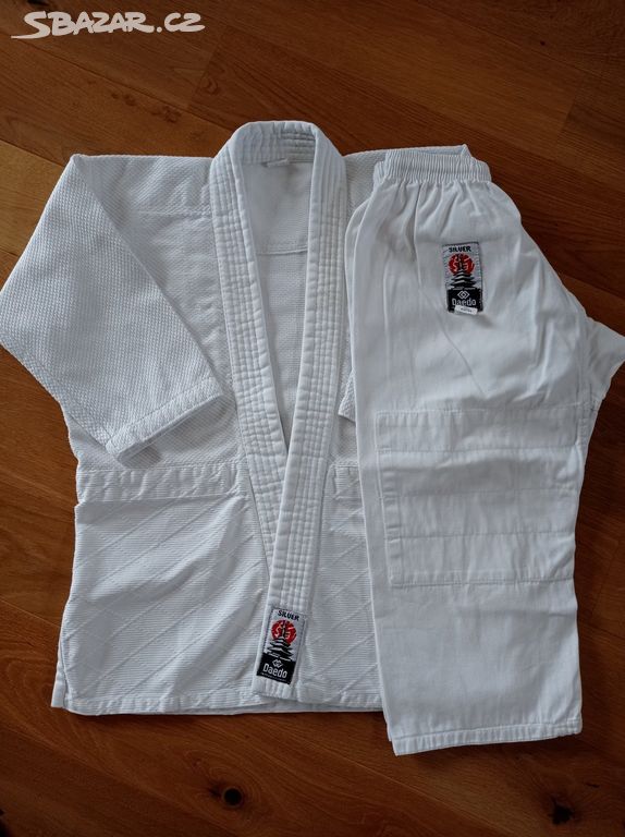 Kimono judo DAEDO vel. 130