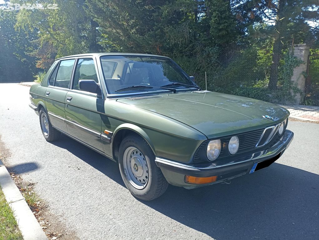 BMW E28 520i