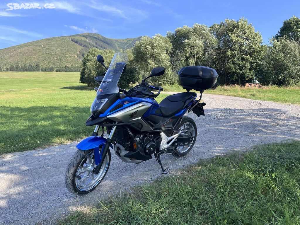 Honda Nc 750x s abs a kontrolou trakce