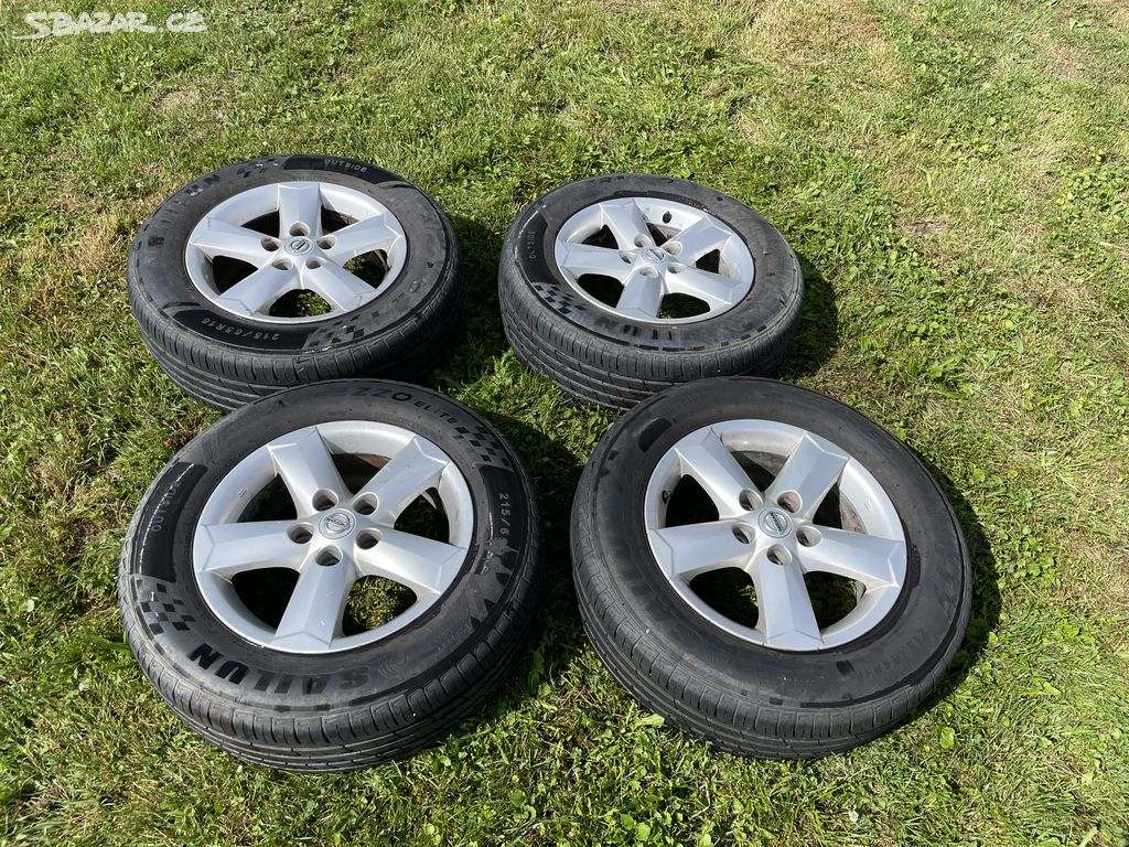 Letní ALU kola originál Nissan - 215/65R16