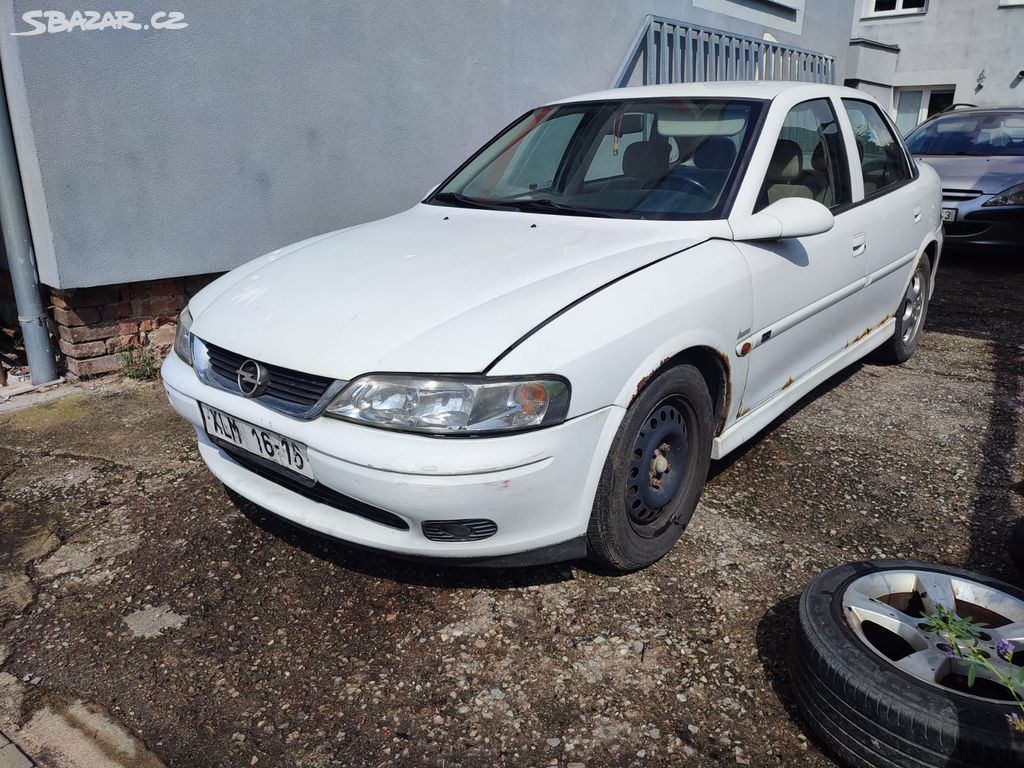 Náhradní díly Opel Vectra 1.8 16V