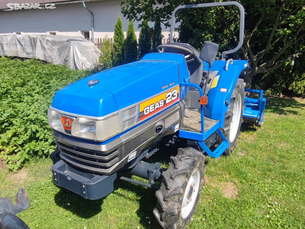 Malotraktor Iseki Geas 234x4 , posilovač