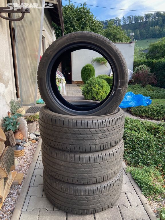 Sada letních pneu Hankook 245/45 R19