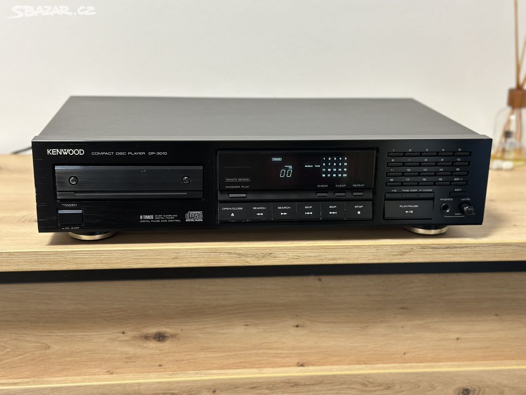 KENWOOD DP-3010 CD PŘEHRÁVAČ K SERVISU NEBO DÍLY !