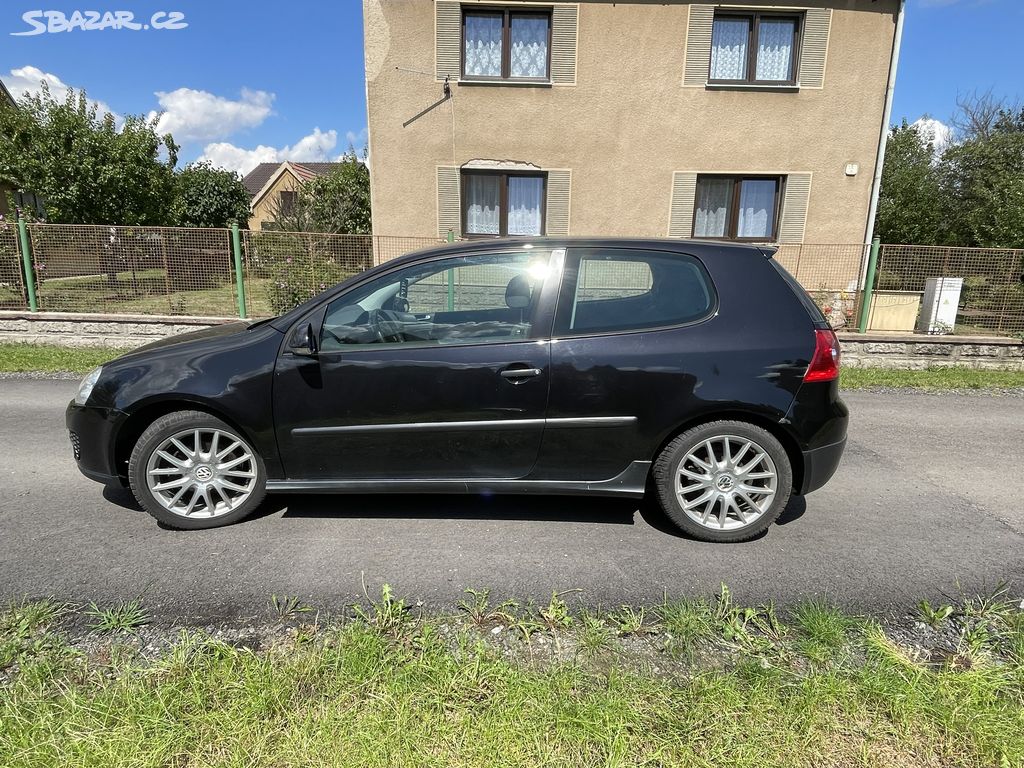 Volkswagen golf 5 1.9tdi bourané