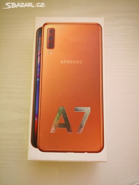 Samsung A7 Gold + bezdrátová sluchátka