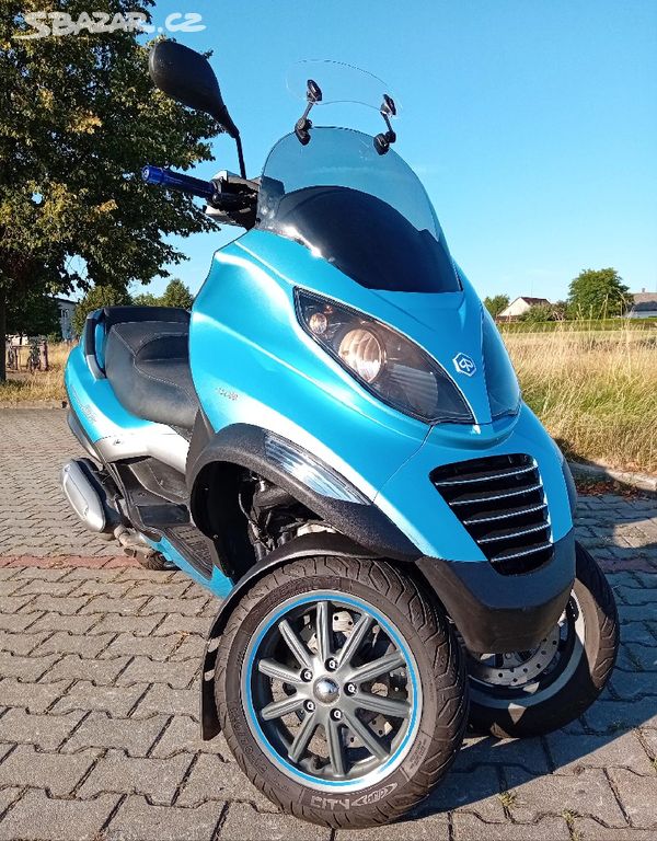 Piaggio MP3 250 ie