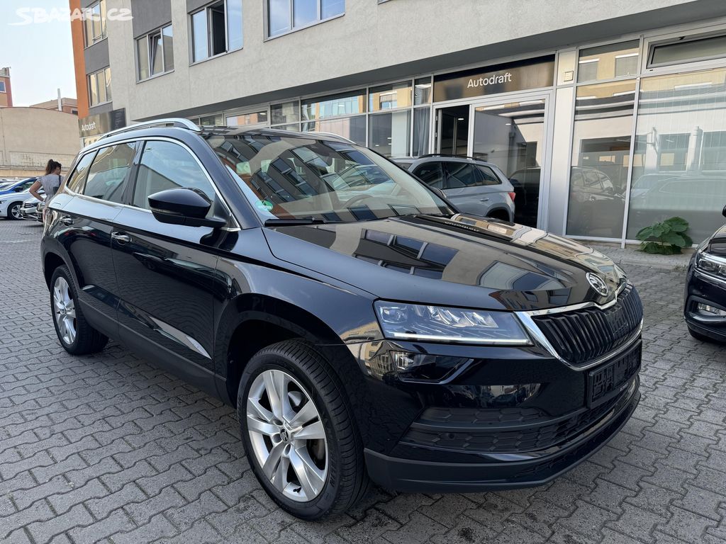 Škoda Karoq 1.5TSI 110kW DSG ACC Panorama Tažné